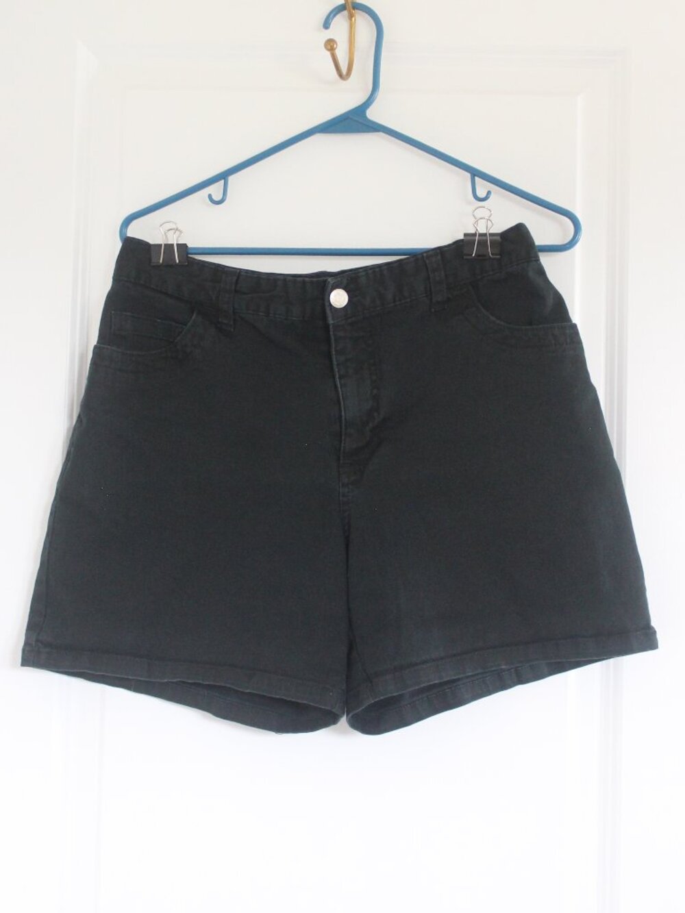 CHEROKEE Womens Size 10 Black Vintage High Rise Cotton Shorts Stretch